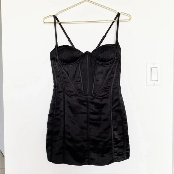 HBH Dress - Picture 3 of 8